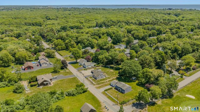 26 Lamphere Road, Waterford, CT 06385