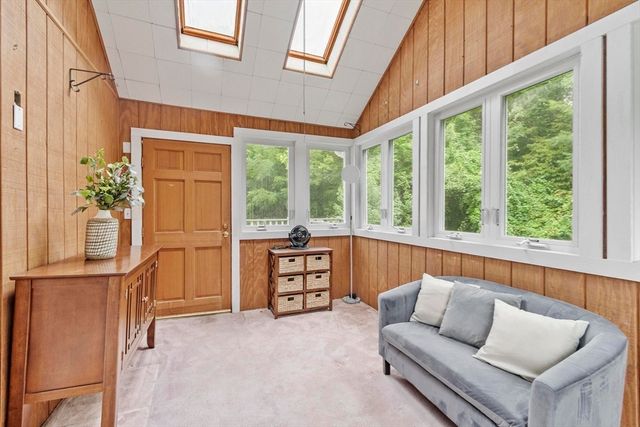 14 Olde Berry Road, Andover, MA 01810