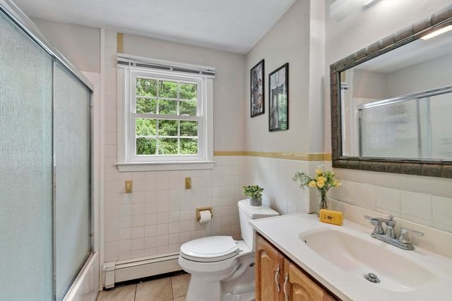 14 Olde Berry Road, Andover, MA 01810