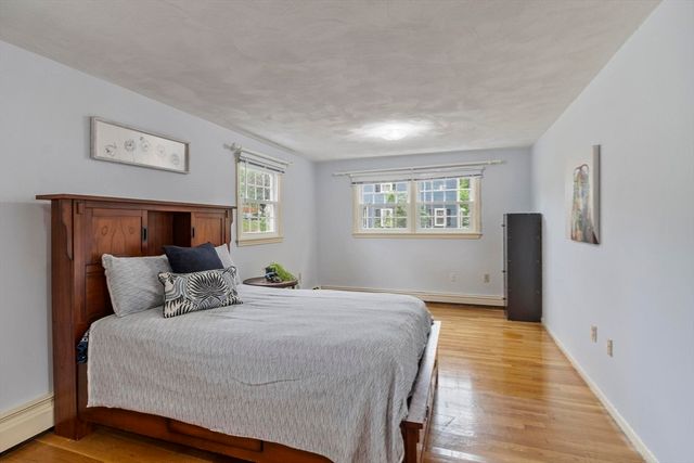 14 Olde Berry Road, Andover, MA 01810