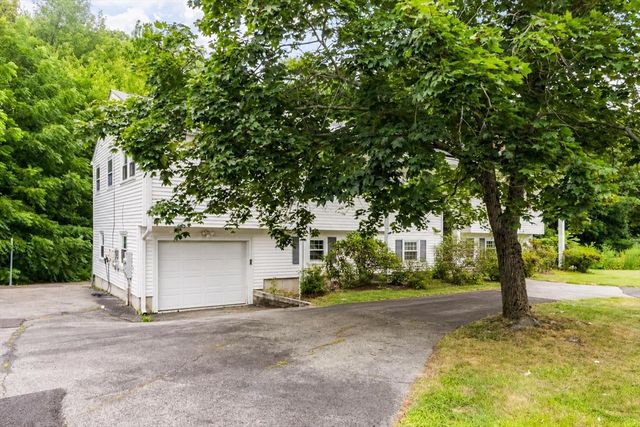 14 Olde Berry Road, Andover, MA 01810