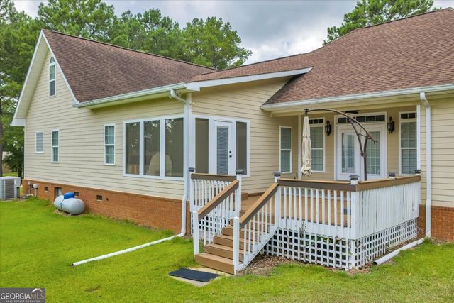 734 Sweet Magnolia Circle, Dublin, GA 31021