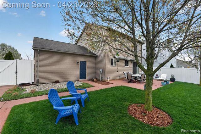 299 Dundee Ridge Drive, Dundee, MI 48131