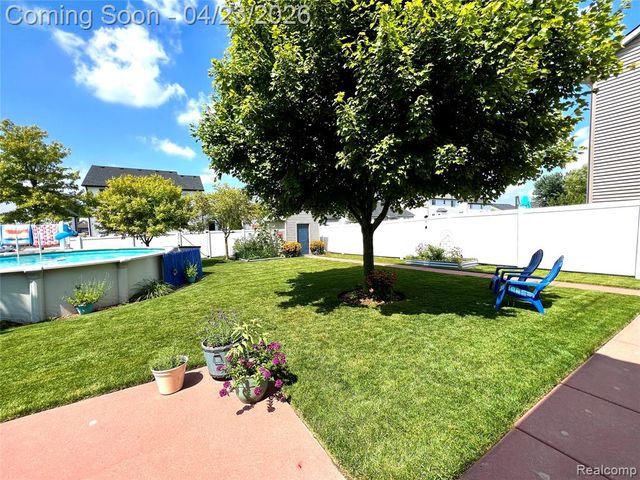299 Dundee Ridge Drive, Dundee, MI 48131
