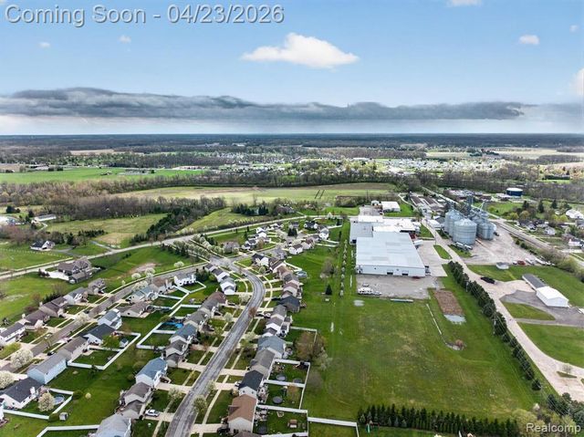 299 Dundee Ridge Drive, Dundee, MI 48131