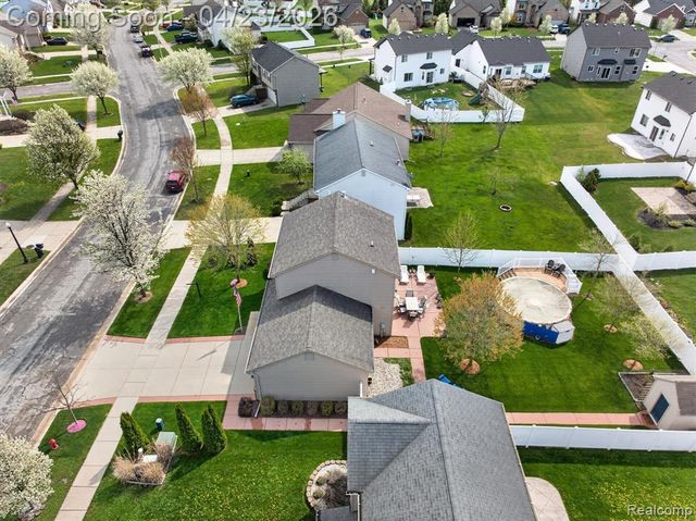 299 Dundee Ridge Drive, Dundee, MI 48131