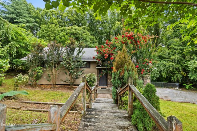 4828 Edens View Road, Kingsport, TN 37664