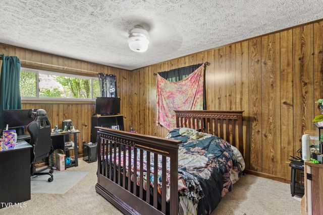 4828 Edens View Road, Kingsport, TN 37664