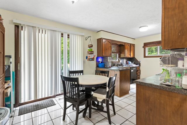 4828 Edens View Road, Kingsport, TN 37664