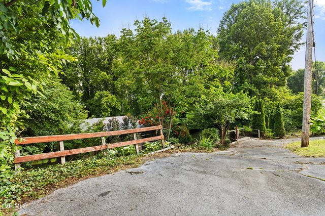 4828 Edens View Road, Kingsport, TN 37664