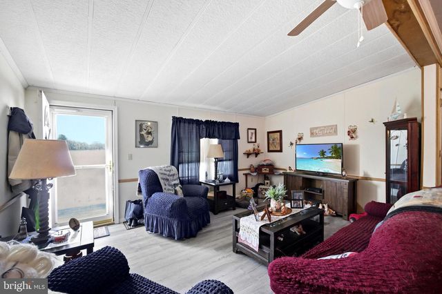 27401 DILLARDS RD, Laurel, DE 19956