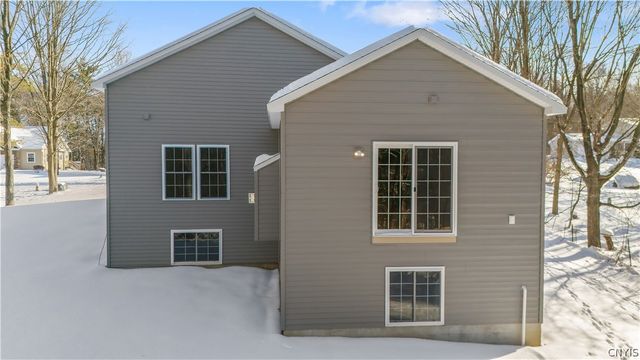 4631 Pauli Drive, Manlius, NY 13104