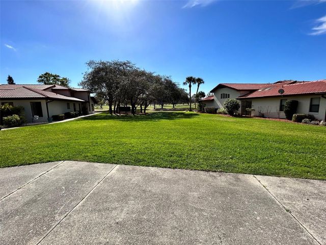 2725 CLUBHOUSE DRIVE, Lake Wales, FL 33898