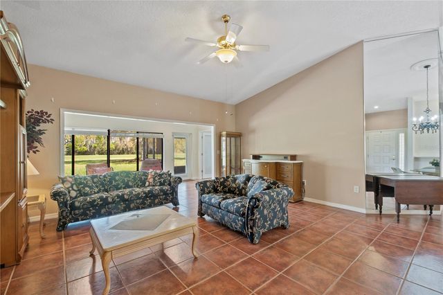 2725 CLUBHOUSE DRIVE, Lake Wales, FL 33898