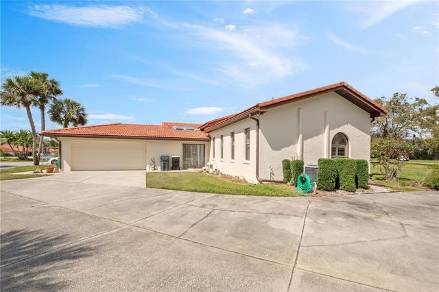 2725 CLUBHOUSE DRIVE, Lake Wales, FL 33898