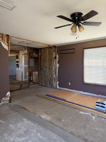 7198 S County Rd. 33, Cottonwood, AL 36320