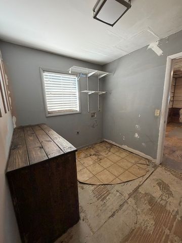 7198 S County Rd. 33, Cottonwood, AL 36320