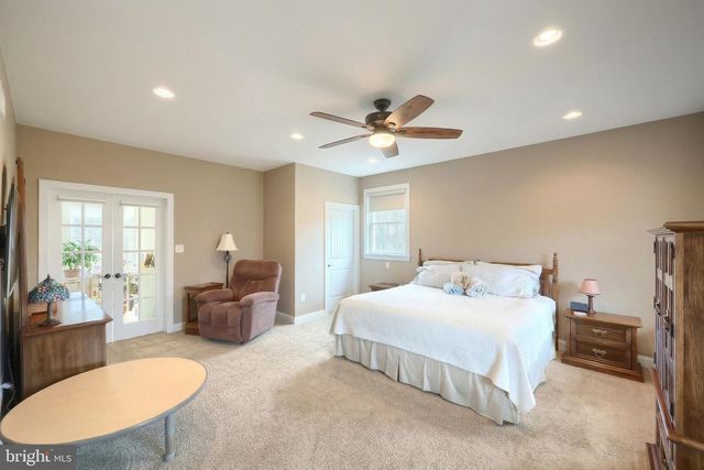 108 PICKETT RD, Dover, PA 17315