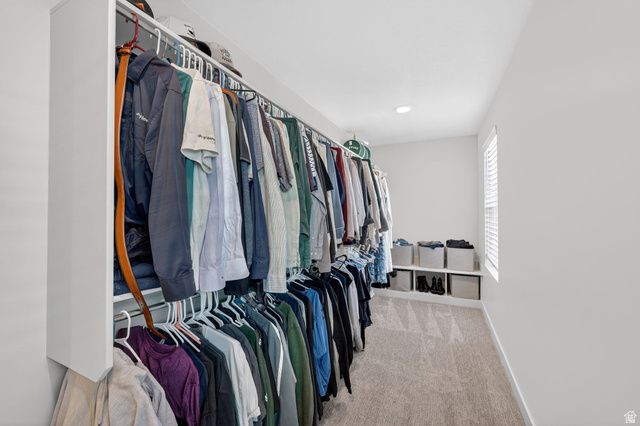 979 W SHORELINE DR, Layton, UT 84041