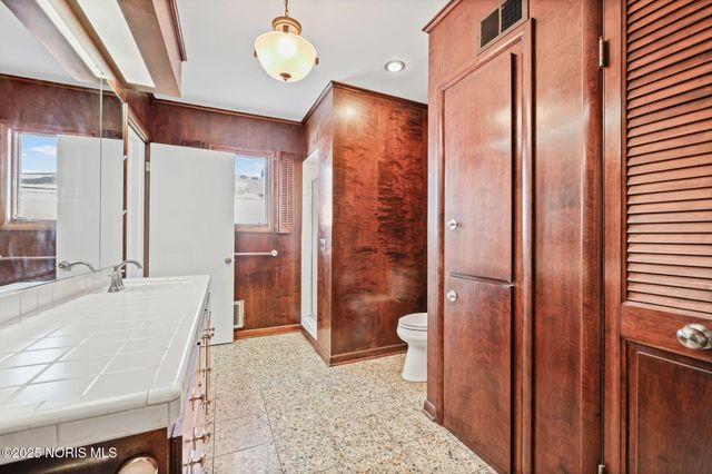 4025 Sherwood Forest Manor Road, Apt 4, Toledo, OH 43623