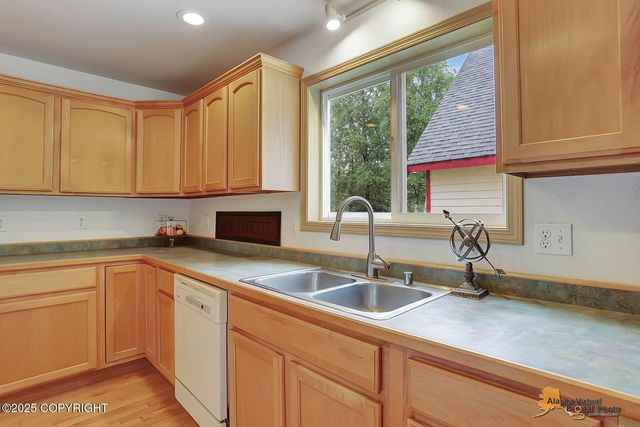 1101 E Dan Street, Wasilla, AK 99654