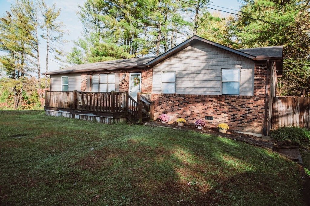 730 Iris Ave, Jamestown, TN 38556