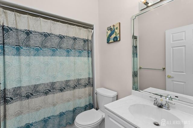 6 Westboro Lane, Monroe, NJ 08831
