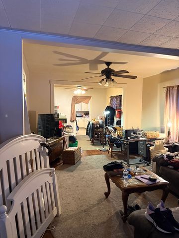 1611 W 3rd Street, Dixon, IL 61021