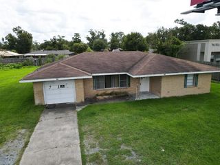 4021 Nelson Road, Lake Charles, LA 70605