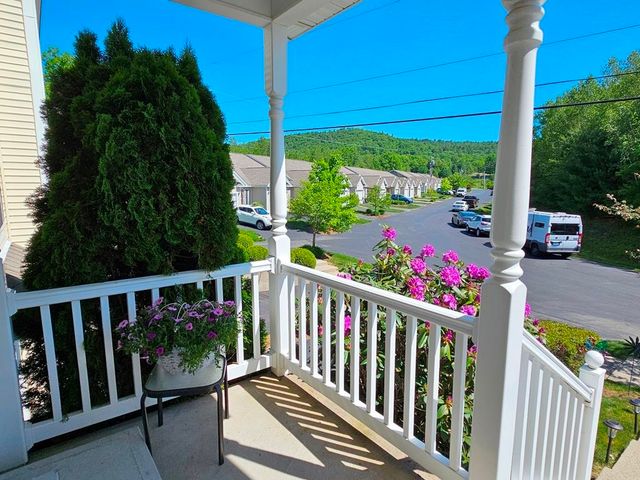 28 Owens Dr Unit 68, Swanzey, NH 03446