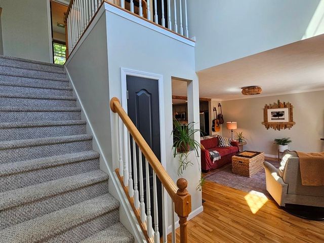 28 Owens Dr Unit 68, Swanzey, NH 03446