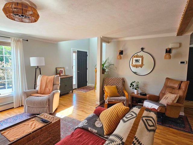 28 Owens Dr Unit 68, Swanzey, NH 03446