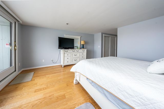 94 Shore Drive W UNIT 9B, Mashpee, MA 02649