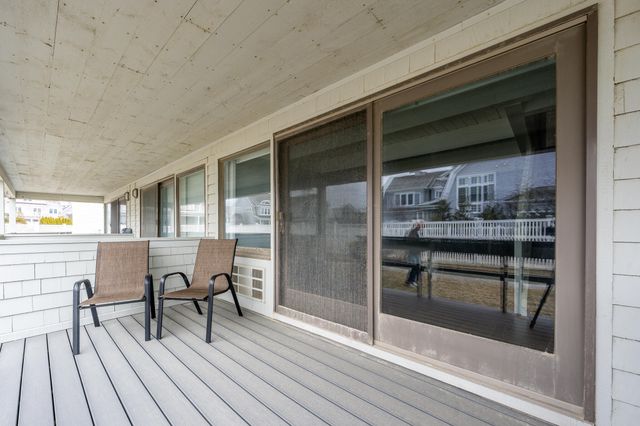 94 Shore Drive W UNIT 9B, Mashpee, MA 02649