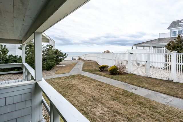 94 Shore Drive W UNIT 9B, Mashpee, MA 02649