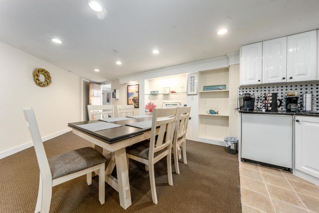 94 Shore Drive W UNIT 9B, Mashpee, MA 02649