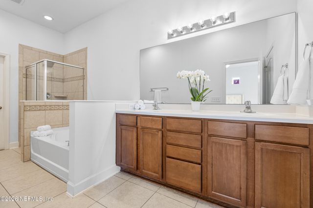 6219 CLEARSKY Drive, Jacksonville, FL 32258