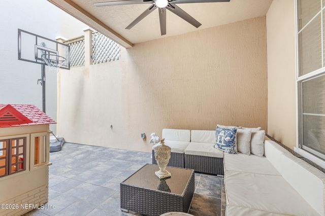 6219 CLEARSKY Drive, Jacksonville, FL 32258