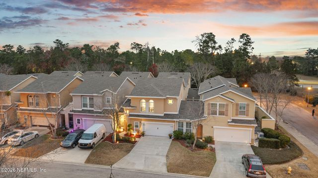 6219 CLEARSKY Drive, Jacksonville, FL 32258