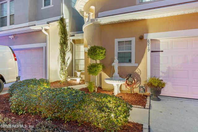 6219 CLEARSKY Drive, Jacksonville, FL 32258