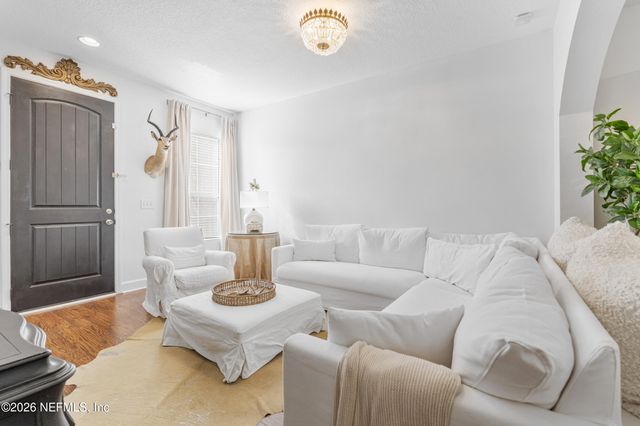 6219 CLEARSKY Drive, Jacksonville, FL 32258