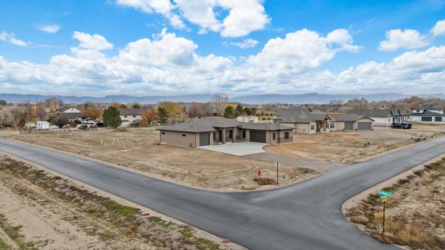 1692 Grand Harvest Court, Fruita, CO 81521