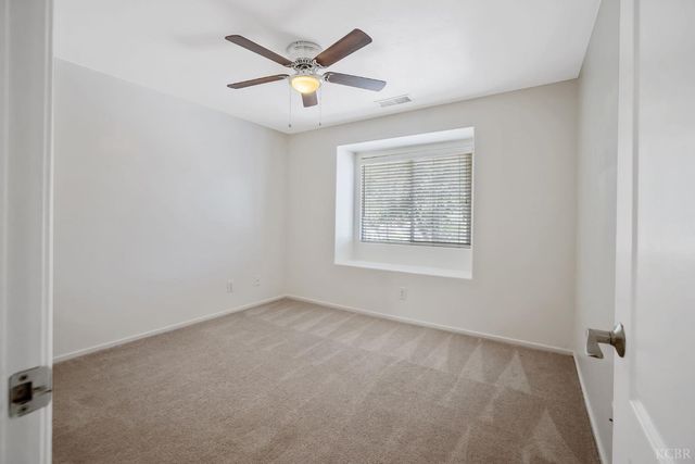 2805 W Brooke Avenue, Visalia, CA 93291