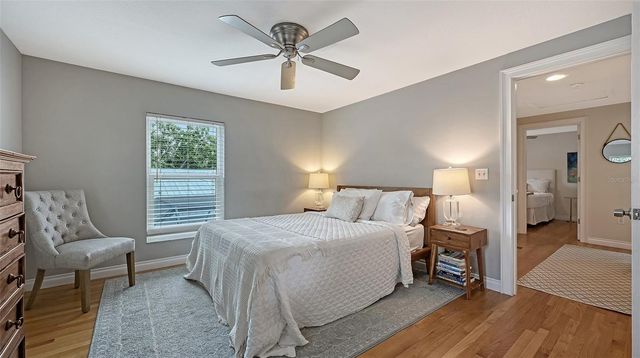 1685 6TH STREET, Sarasota, FL 34236