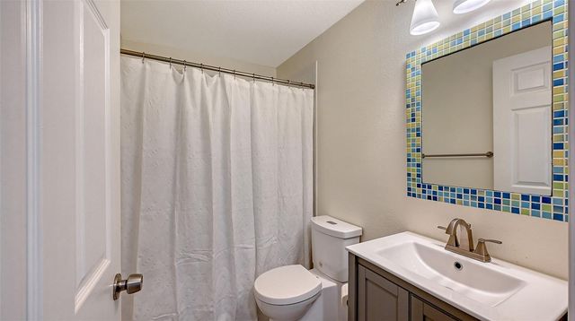 1685 6TH STREET, Sarasota, FL 34236