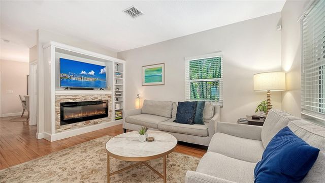 1685 6TH STREET, Sarasota, FL 34236