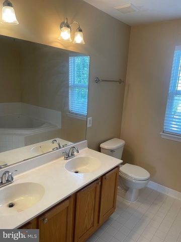 20389 RADCLIFF TER, Ashburn, VA 20147