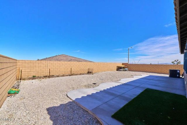 11992 Olivine Road, Victorville, CA 92392