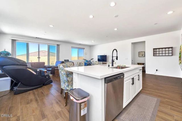 11992 Olivine Road, Victorville, CA 92392