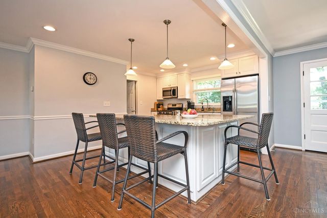 8530 Sturbridge Drive, Sycamore Twp, OH 45236